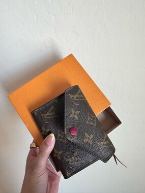 Louis Vuitton Brown Monogram Card Holder with Pink Snap
